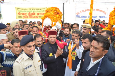 मेले हमारी संस्कृति और परम्पराओं को अगली पीढ़ी तक पहुंचाने में निभाते है अहम भूमिका-डॉ0बिंदल