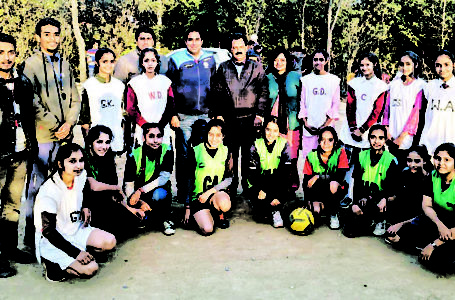 हमीरपुर जिला में राज्य स्तरीय नेटबाल प्रतियोगिता में 200 खिलाड़ी दिखा रहे हुनर