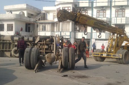 पांवटा के भटवाली के समीप  दर्दनाक सड़क हादसा एक की मौत, दो  घायल।