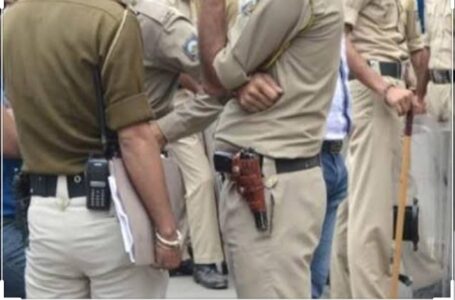 कर्फ्यू और लॉकडाउन के दौरान  बेवजह घूमने वालो पर पुलिस अपनी फेसबुक आईडी से लाइव वीडियो बनाएगी