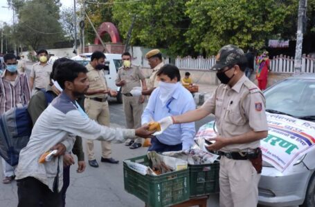 समाज सेवी संस्था महावीर इंटर्नैशनल की वीराविज़नग्रूप ने 7550 फ़ूड पक्केटस दिहाड़ी मज़दूरों, गरीब परिवारों मेंवितरण किए |