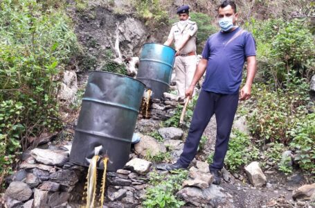पुरुवाला पुलिस ने अवैध शराब की कच्ची भट्टी और लहान नष्ट किए