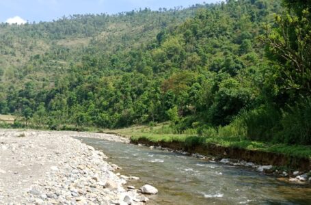 भूमि कटाव को लेकर प्रदेश सरकार व जिला प्रशासन गंभीर नहीं