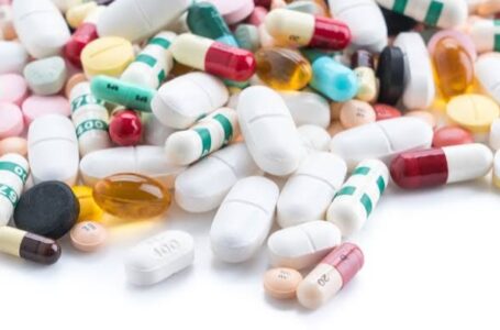 पांवटा -ऊना-बद्दी की 11 कंपनियों की दवाइयां एव सेनेटाइज़र पाए गए घटिया