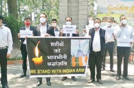 हिमाचल प्रदेश उच्च न्यायालय के अधिवक्ताओं ने चीनी समान के पूर्ण बहिष्कार करने का संकल्प लिया