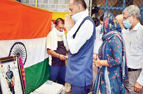 हमीरपुर के कड़ोहता में वीर सपूत अंकुश ठाकुर के नाम पर बनाया जाएगा गेट शहीद के परिजनों को दि 20 लाख राशी