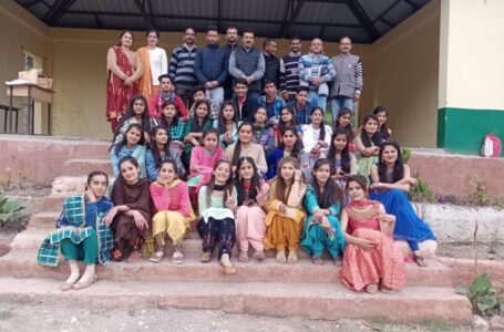 रजाना स्कूल का परिणाम 100 पर्सेंट