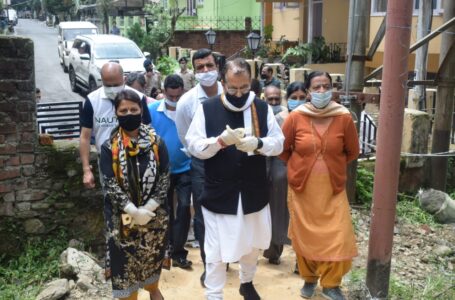 सुरेश भारद्वाज ने न्यू शिमला में पौधा रोपण कार्यक्रम में पर्यावरण प्रति अपने विचार व्यक्त किये