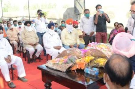 सरकार का एकमात्र संकल्प किसानों की समृद्धि : मुख्तार अब्बास नकवी