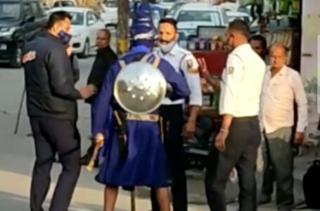 पांवटा साहिब : ट्रैफिक पुलिस पर हमला करने वाले दोनों आरोपियों को 10 दिन की न्यायिक हिरासत में भेजा