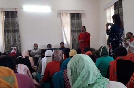 आंगनबाड़ी यूनियन की पूर्व जिला उपाध्यक्ष को श्रद्धांजलि अर्पित की