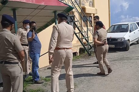 अदालत ने नाबालिग से रेप करने वाला आरोपी पुलिसकर्मी रिमांड पर भेजा