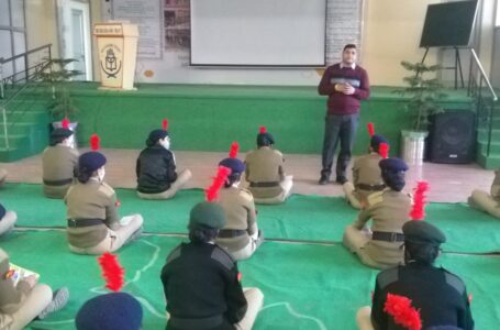 आपदा प्रबंधन प्राधिकरण सिरमौर ने एनसीसी छात्राओं को दिया आपदा प्रबंधन का प्रशिक्षण
