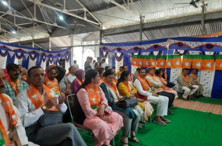 रेणुकाजी में भाजपा का महासंपर्क अभियान शुरू ,कुब्जा पवेलियन में मनाया 42वां स्थापना दिवस
