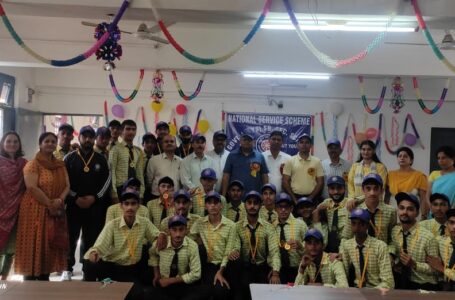 राजकीय वरिष्ठ छात्र पाठशाला में आयोजित 7 दिवसीय एन एस एस शिविर का हुआ समापन