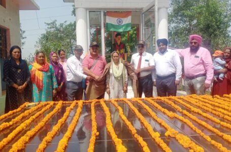 कारगिल अमर शहीद कुलविंदर सिंह के समृति स्थल पर भूतपूर्व सैनिक संगठन ने दी श्रद्धांजलि