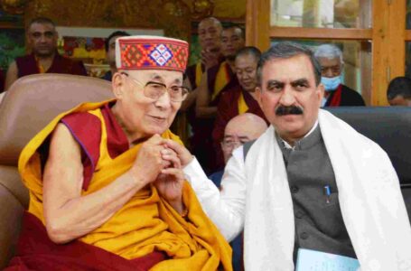 मुख्यमंत्री ने आध्यात्मिक गुरू दलाई लामा को जन्मदिन की शुभकामनाएं दीं