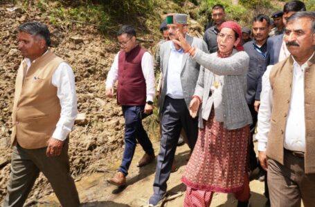 मुख्यमंत्री ने रामपुर, ठियोग के आपदा प्रभावित क्षेत्रों में नुकसान का लिया जायजा