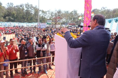 सरकारी क्षेत्र में की जा रहीं 20 हजार भर्तियां: मुख्यमंत्री