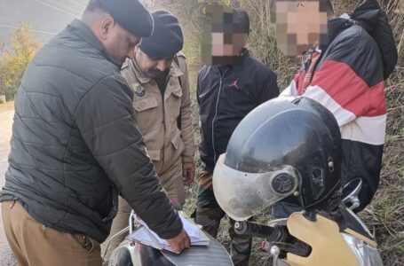 नशीली दवाओं के साथ रेणुकाजी पुलिस ने गिरफ्तार  किए 2 स्थानीय युवक